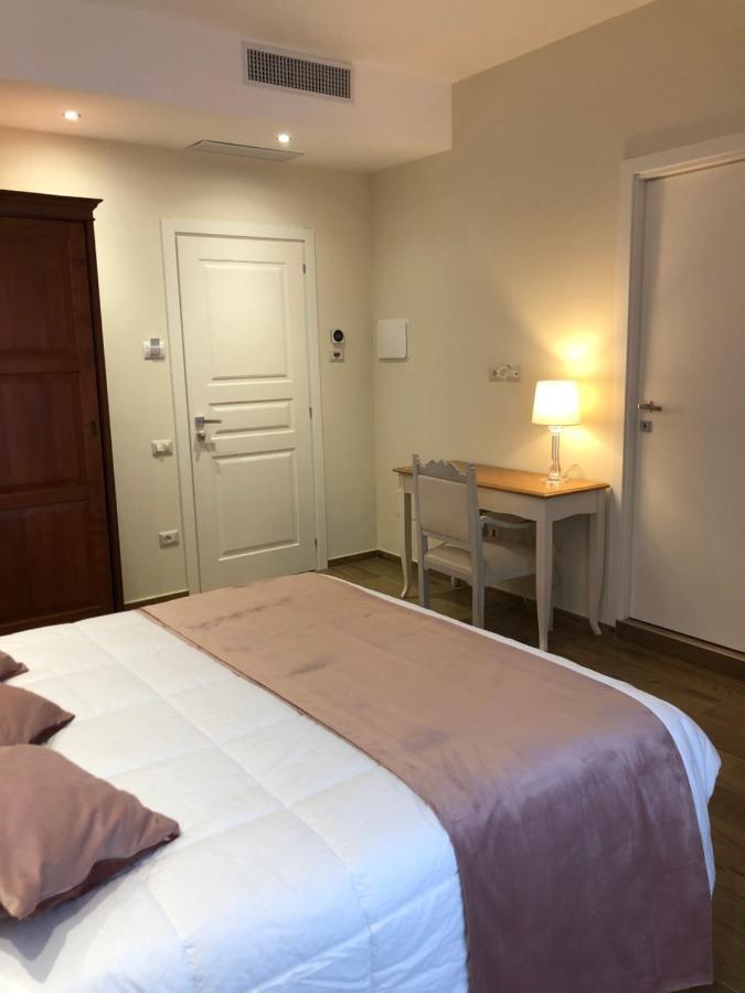 Cavaliere Suite & Rooms Матера Екстер'єр фото