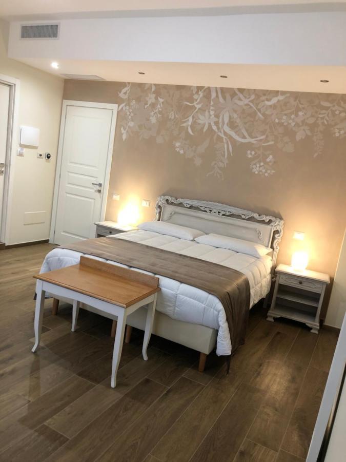 Cavaliere Suite & Rooms Матера Екстер'єр фото